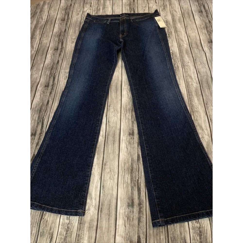 Earl Jean Malibu NWT Bootcut Jeans Sz 31 35 x 34